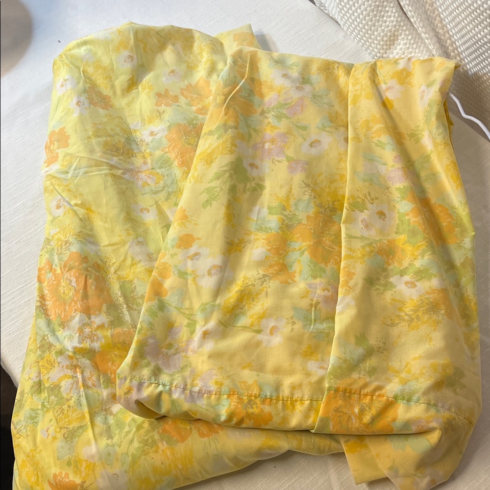 Vintage Floral Yellow twin set